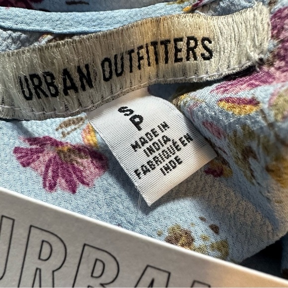 Urban Outfitters Camille Mini Dress S Blue Sleeveless Floral - Picture 11 of 13